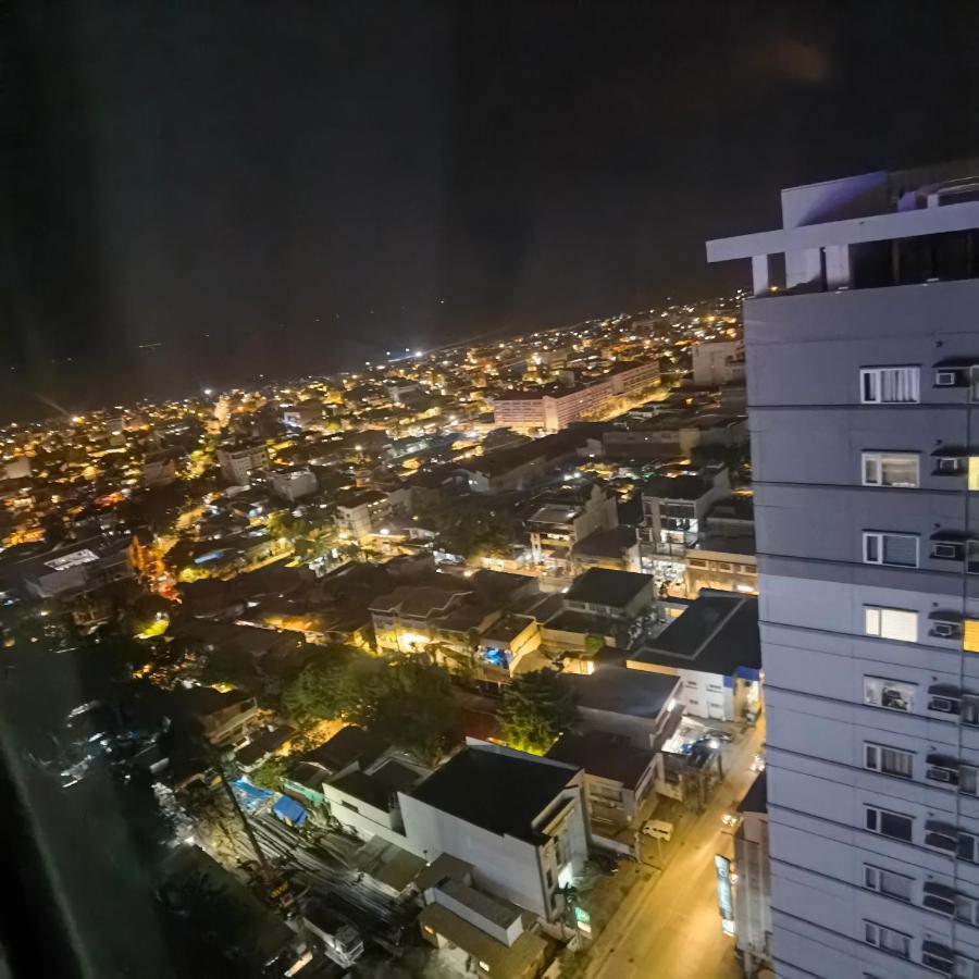 Avida Davao Condos, Downtown Cm Recto Avenue, Davao City Extérieur photo